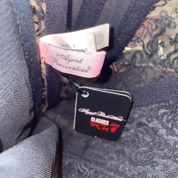 BNWT Agent Provocateur Mercy Corset Size 4 - Picture 5 of 6